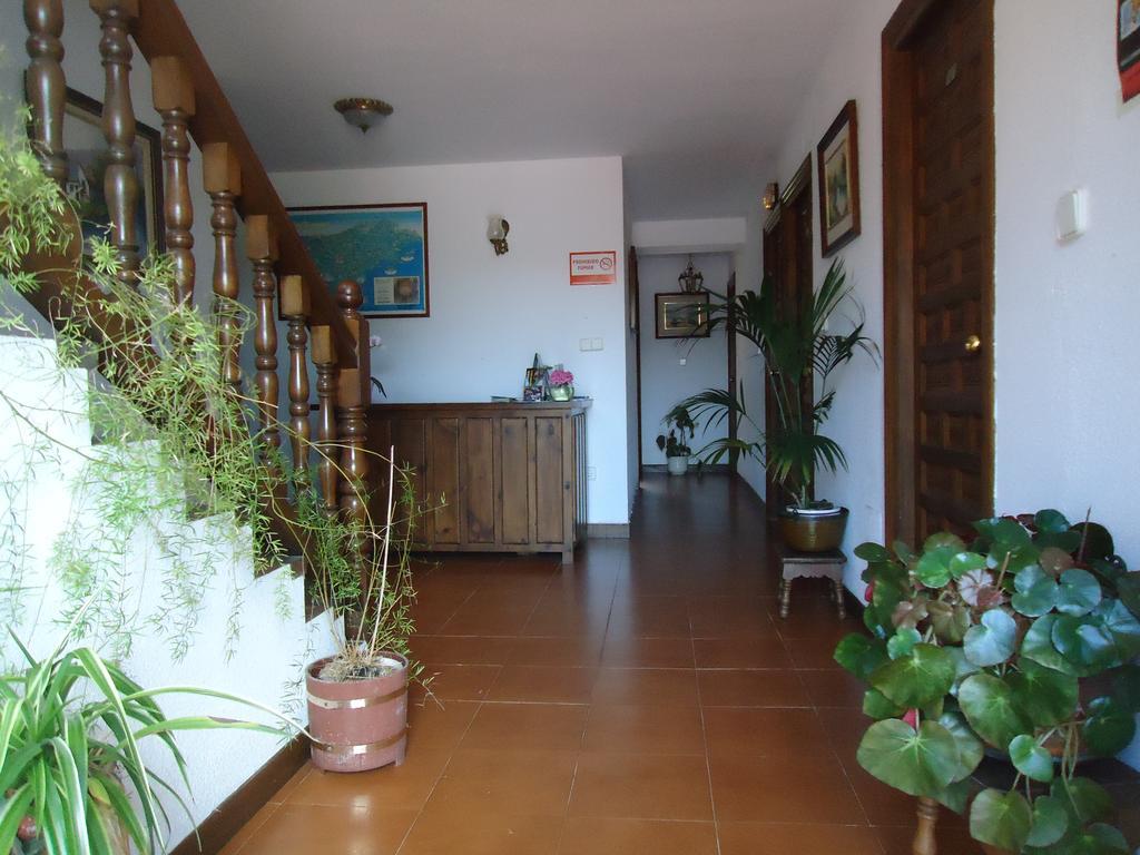 Hotel Montanes Santillana del Mar Esterno foto